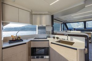 50 FLY Interni 13 1 50 FLY