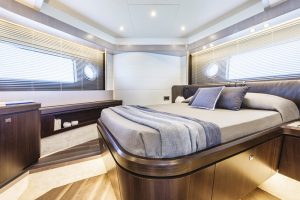 58 FLY 42 58Fly Cabina 1 58 FLY