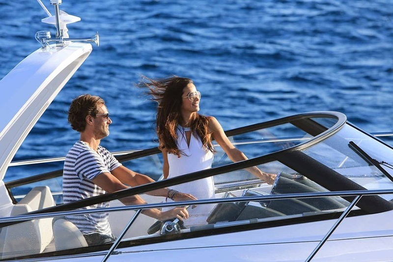 csm_bavaria-mb-sline-s30-exterieur-s30_open_ext_lifestyle_5_6fd86532a3 csm_bavaria-mb-sline-s30-exterieur-s30_open_ext_lifestyle_5_6fd86532a3